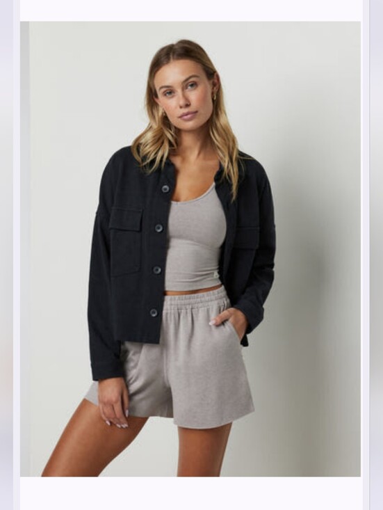 Vuori Jackets & Blazers - Vuori Mackenzie Cropped Shirt Jacket Washed Black Size S